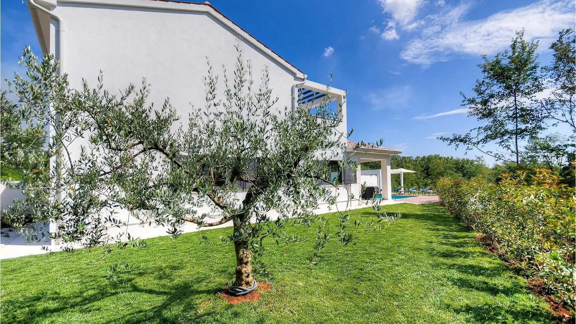 Villa Onyx Porec 0*,  Croatia