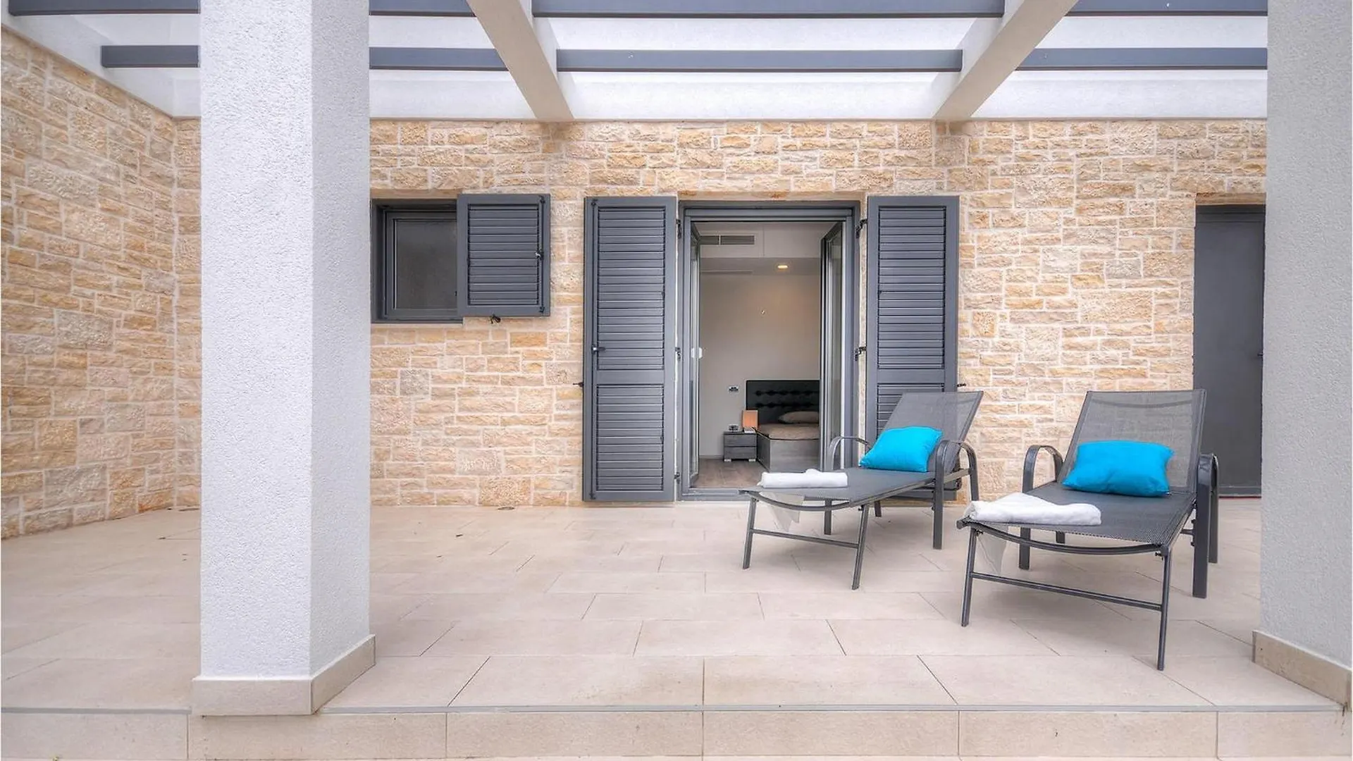 Villa Onyx Пореч 0*,  Хорватия